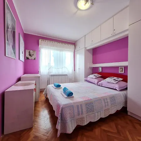 Ksenija Apartment Novi Vinodolski Exterior photo