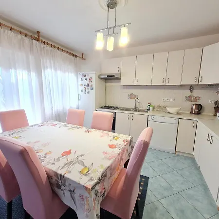 Ksenija Apartment Novi Vinodolski Exterior photo