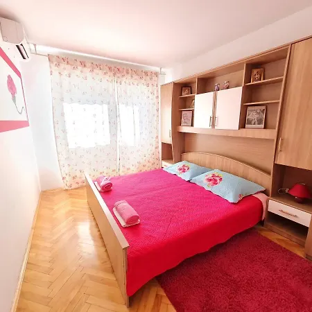 Ksenija Apartment Novi Vinodolski Exterior photo