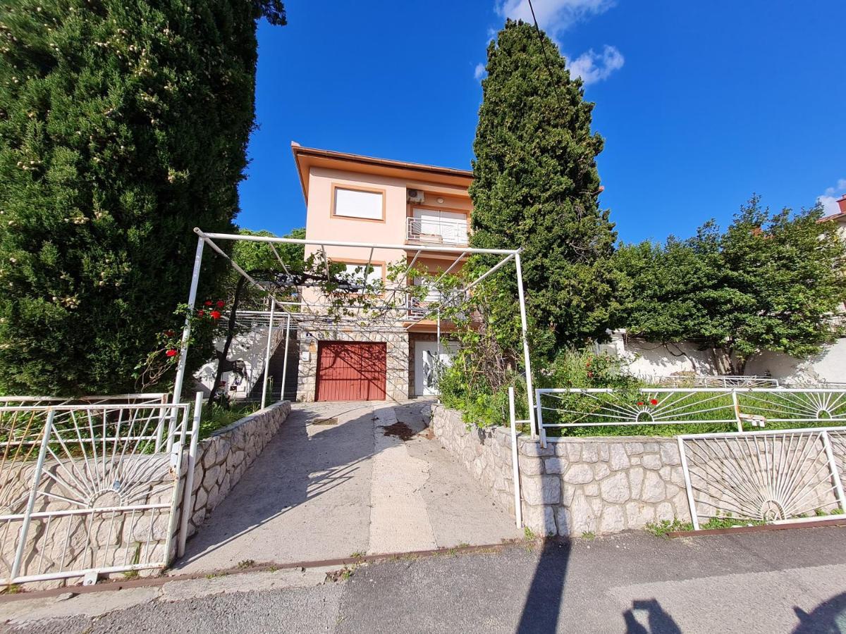 Ksenija Apartment Novi Vinodolski